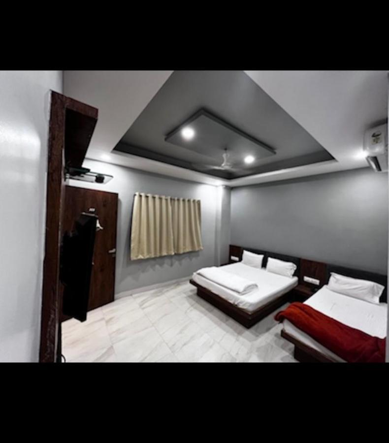 Hotel Shankar Ujjain Zewnętrze zdjęcie
